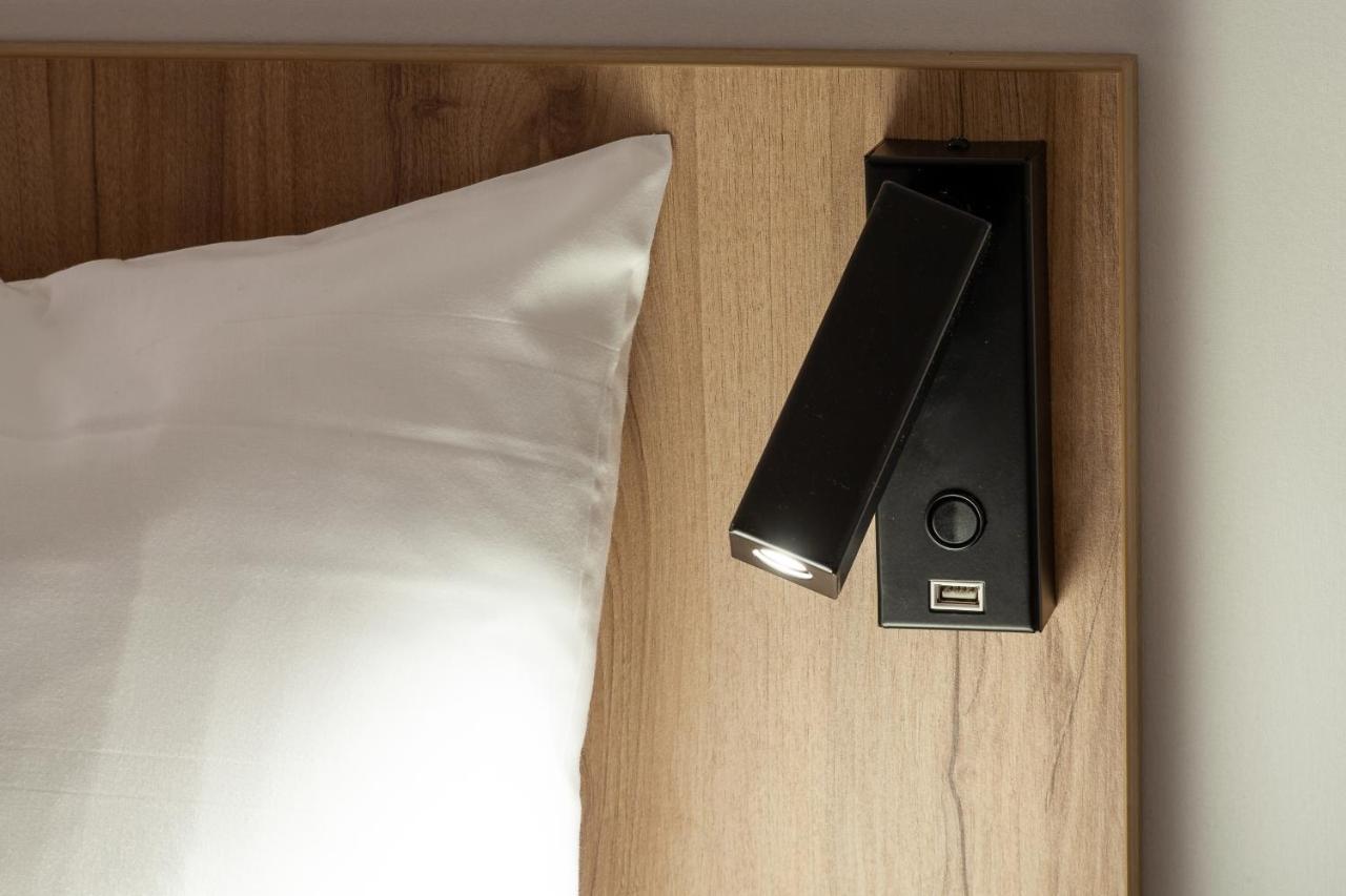 B&B Hotel Nice Aeroport Arenas 外观 照片